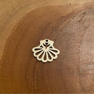 RETIRED James Avery Baptismal Shell Charm, Sterling Silver